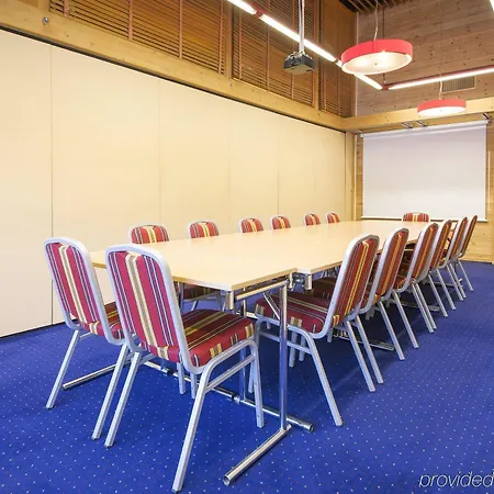 Scandic 3* קאראסיוק